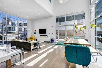 Clubhouse with wifi